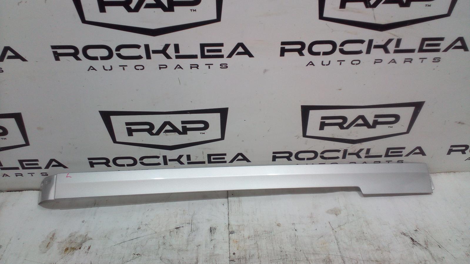 View Auto part Body/Door Mould Mercedes Vito 2017