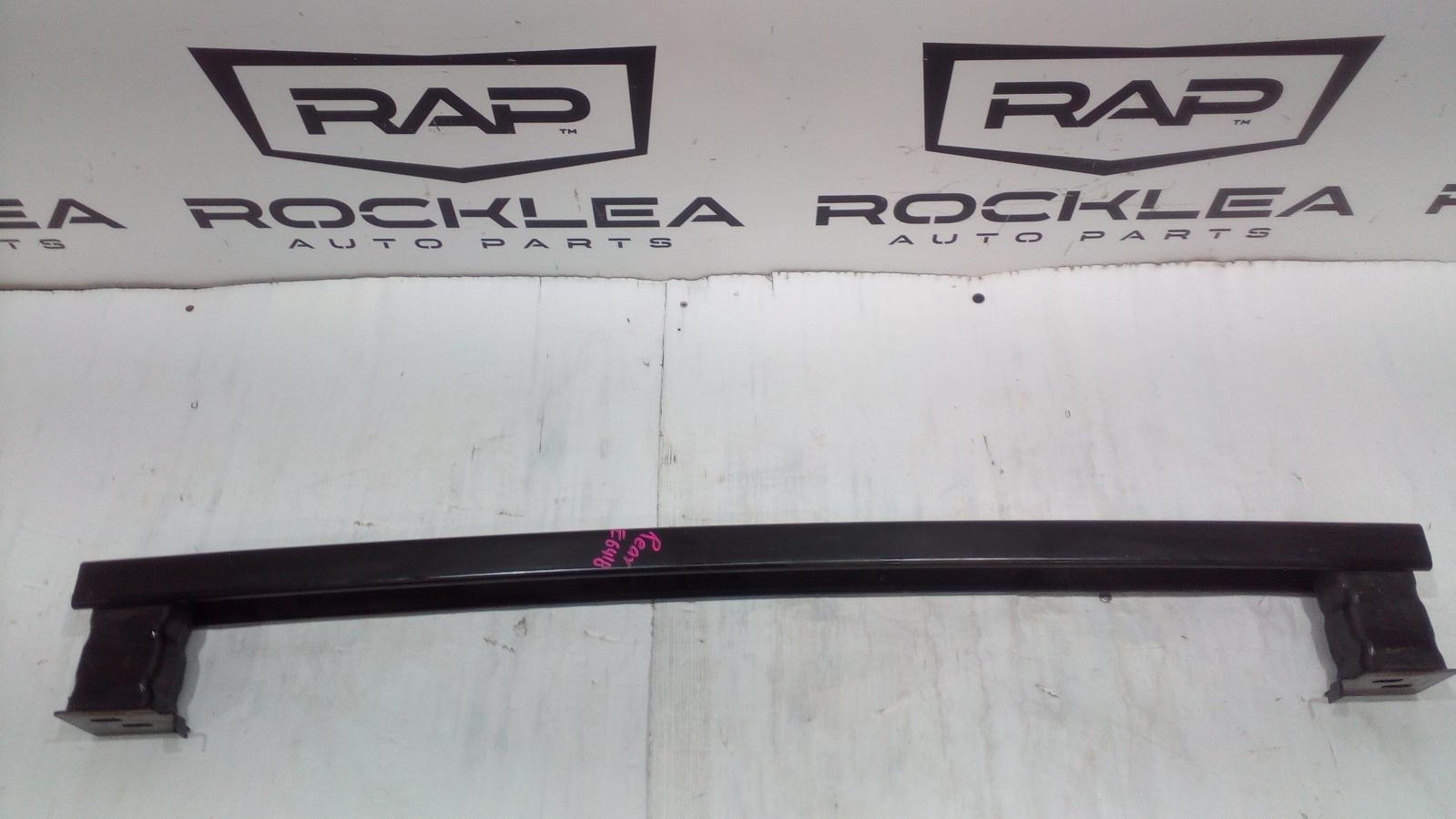 View Auto part R/Bar Bracket/Reinfo Mercedes Vito 2017