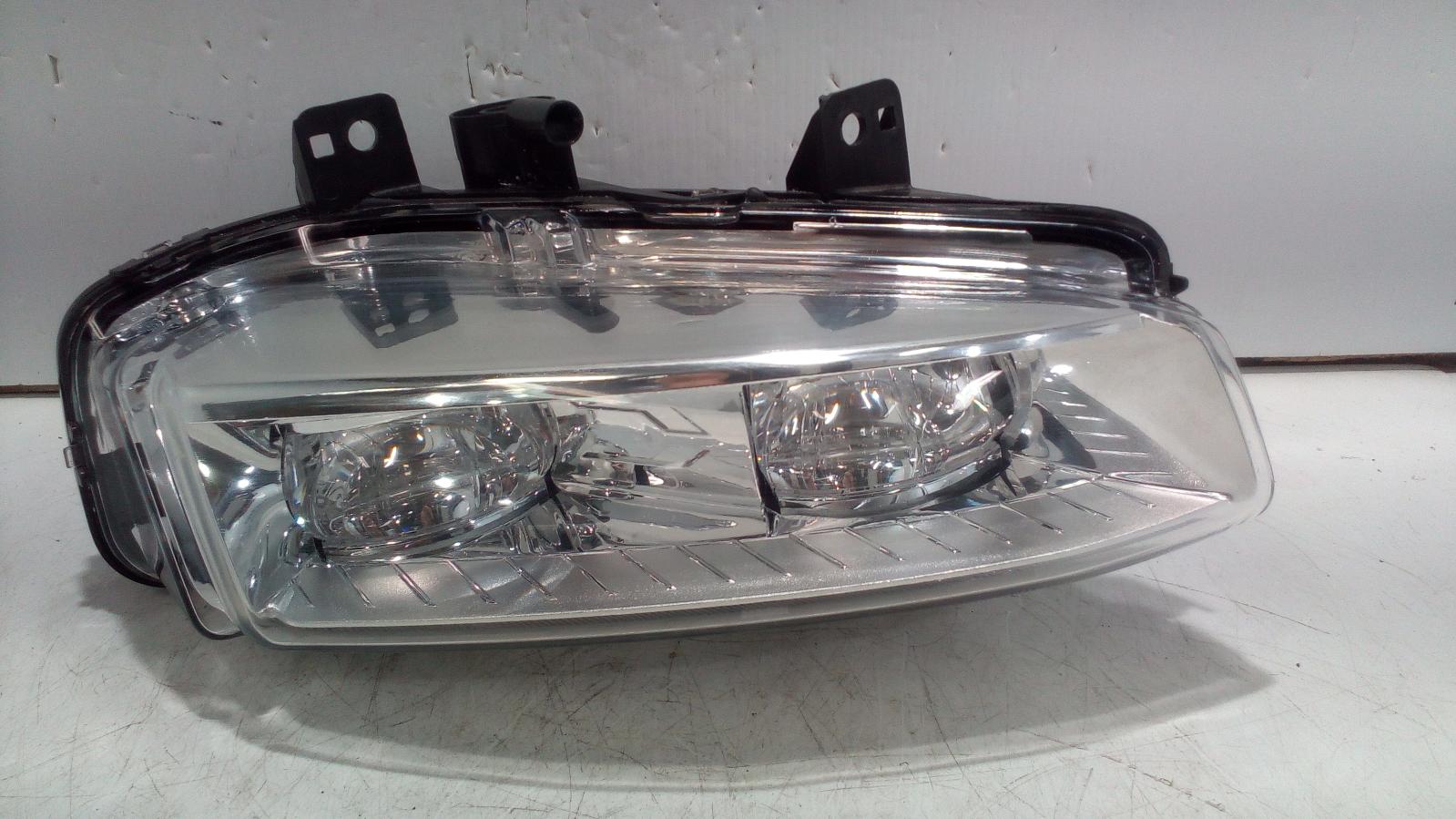 2013 Land Rover Rangerover Evoque Right Indicator/Fog/Side View Auto part Right Indicator/Fog/Side Land Rover Rangerover Evoque 2013