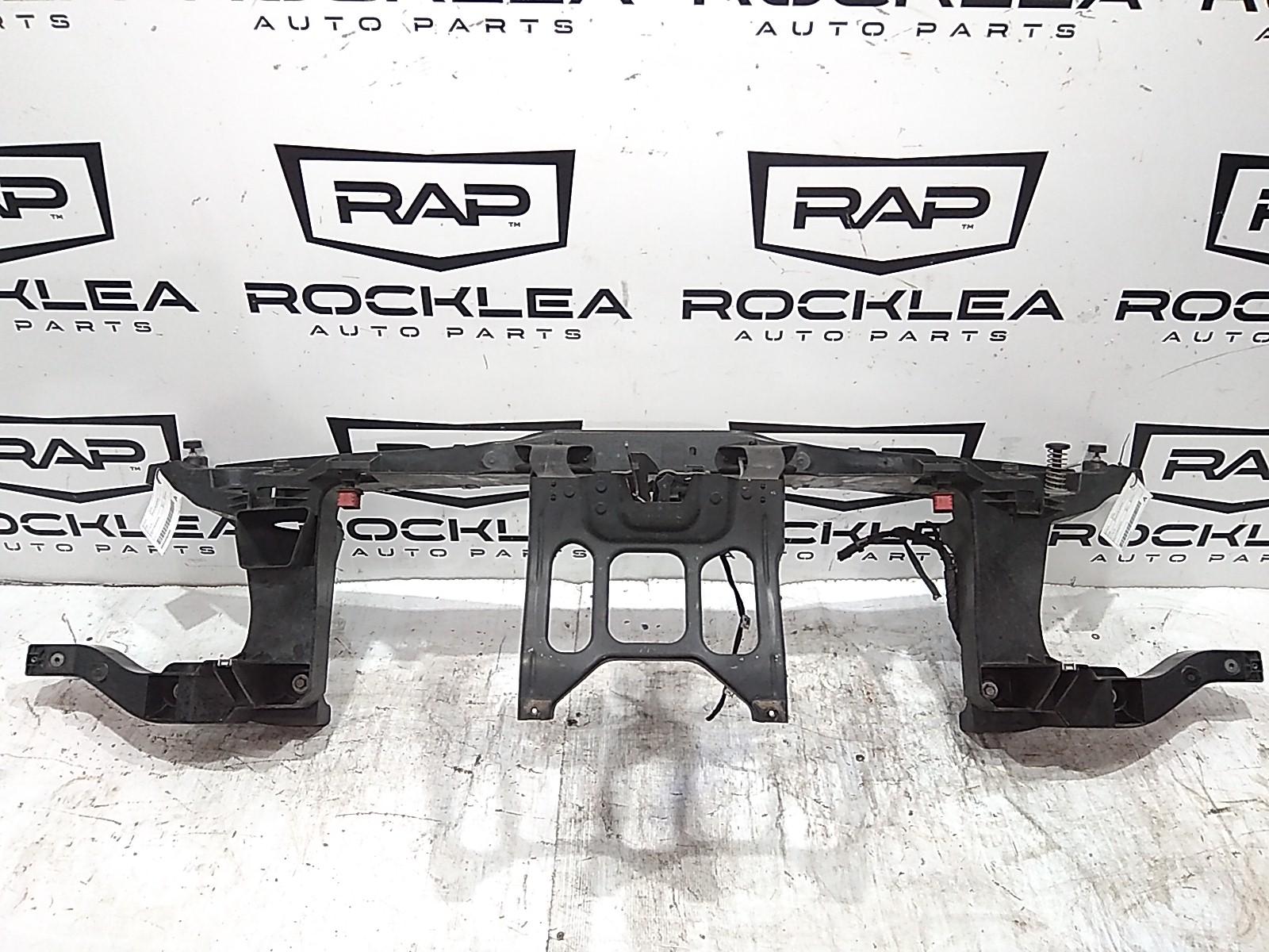 View Auto part Radiator Support Mercedes Vito 2017