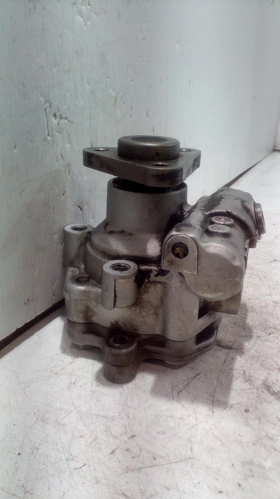 View Auto part Steering Pump Porsche Cayenne 2003