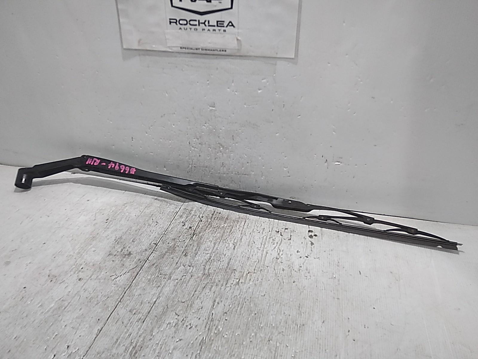 View Auto part Wiper Arm Isuzu Dmax 2013