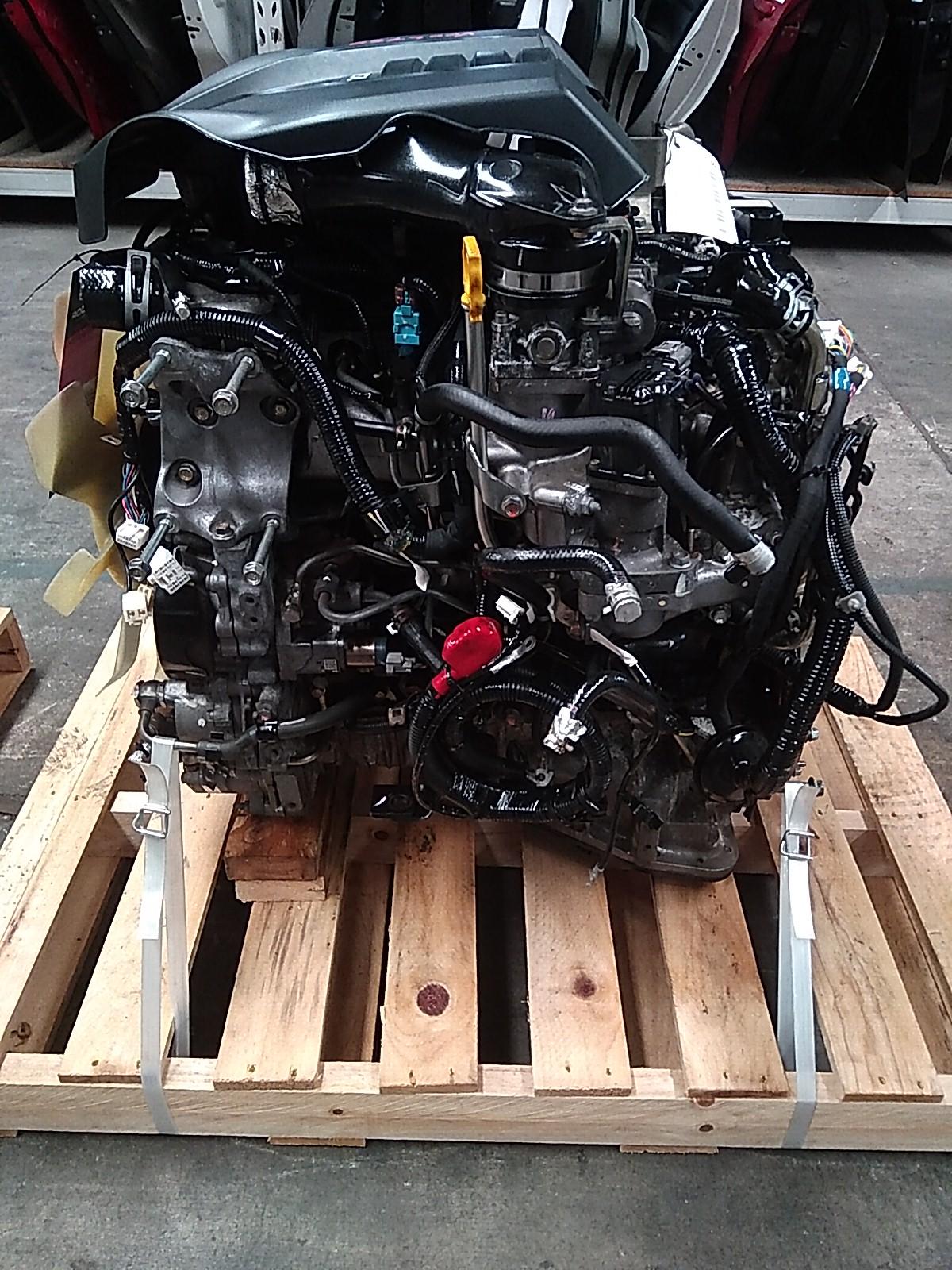 Engine Dmax Isuzu 2017