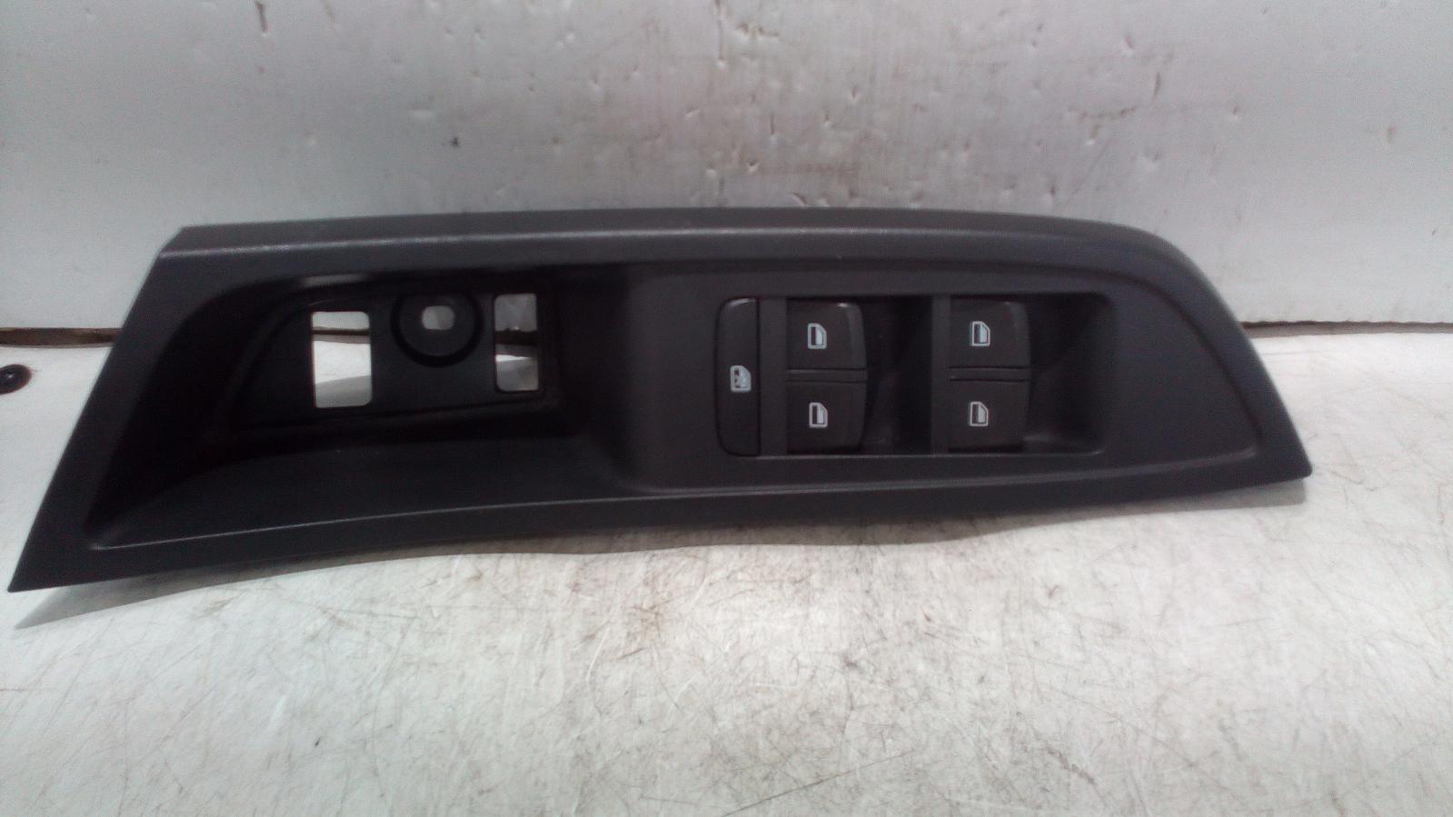 View Auto part Pwr Dr Wind Switch Mg Mg3 2020