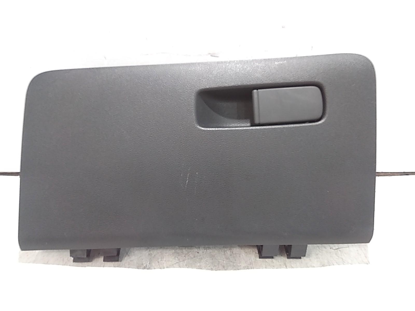 View Auto part Glove Box Mg Mg3 2020