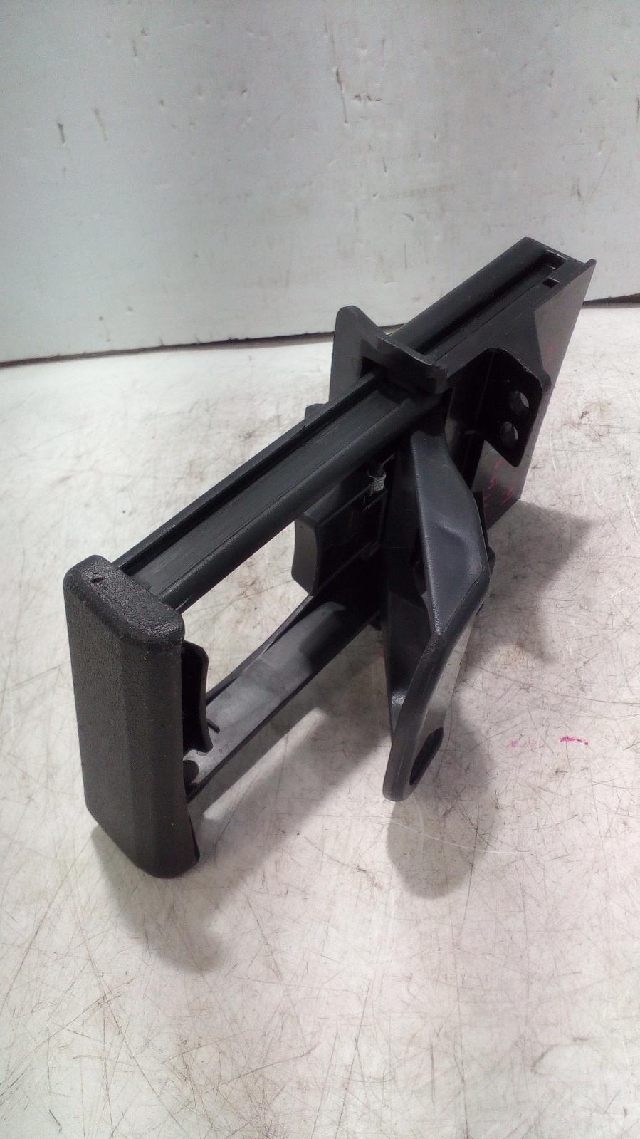 View Auto part Trim Panel Toyota Hilux 2008