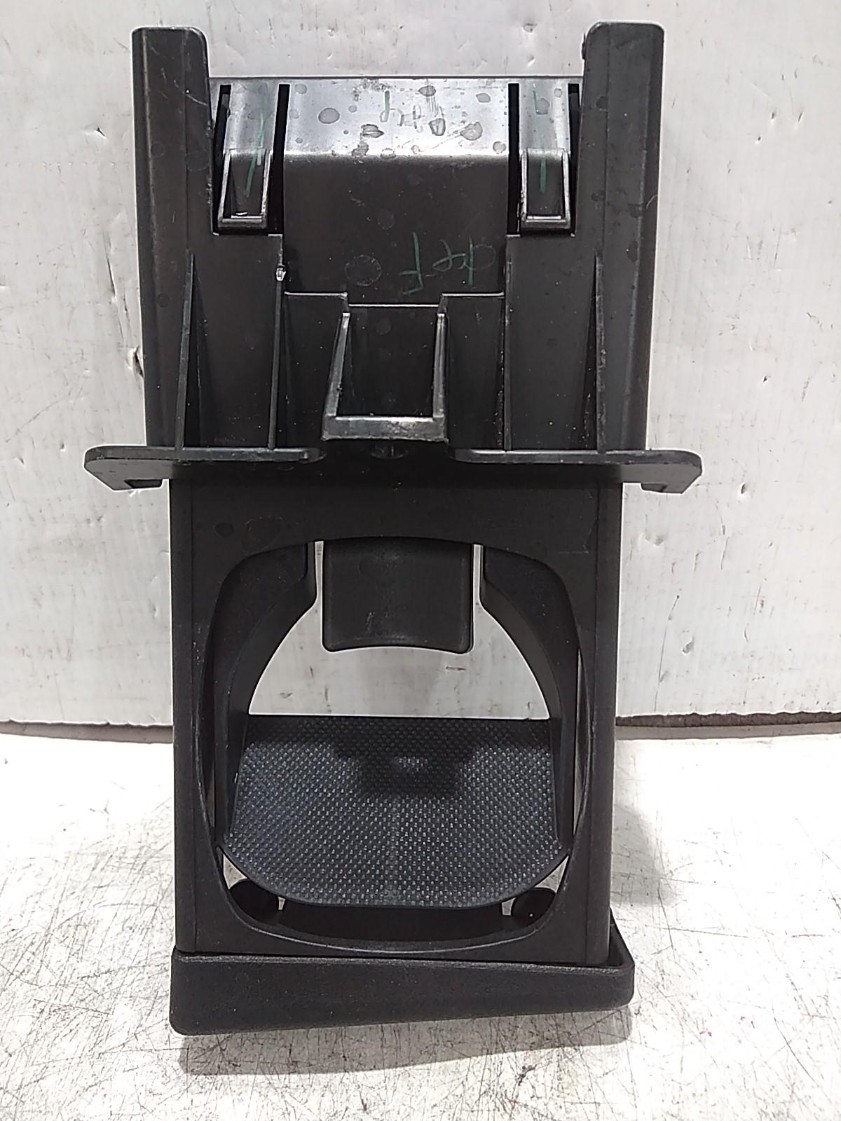 View Auto part Trim Panel Toyota Hilux 2010