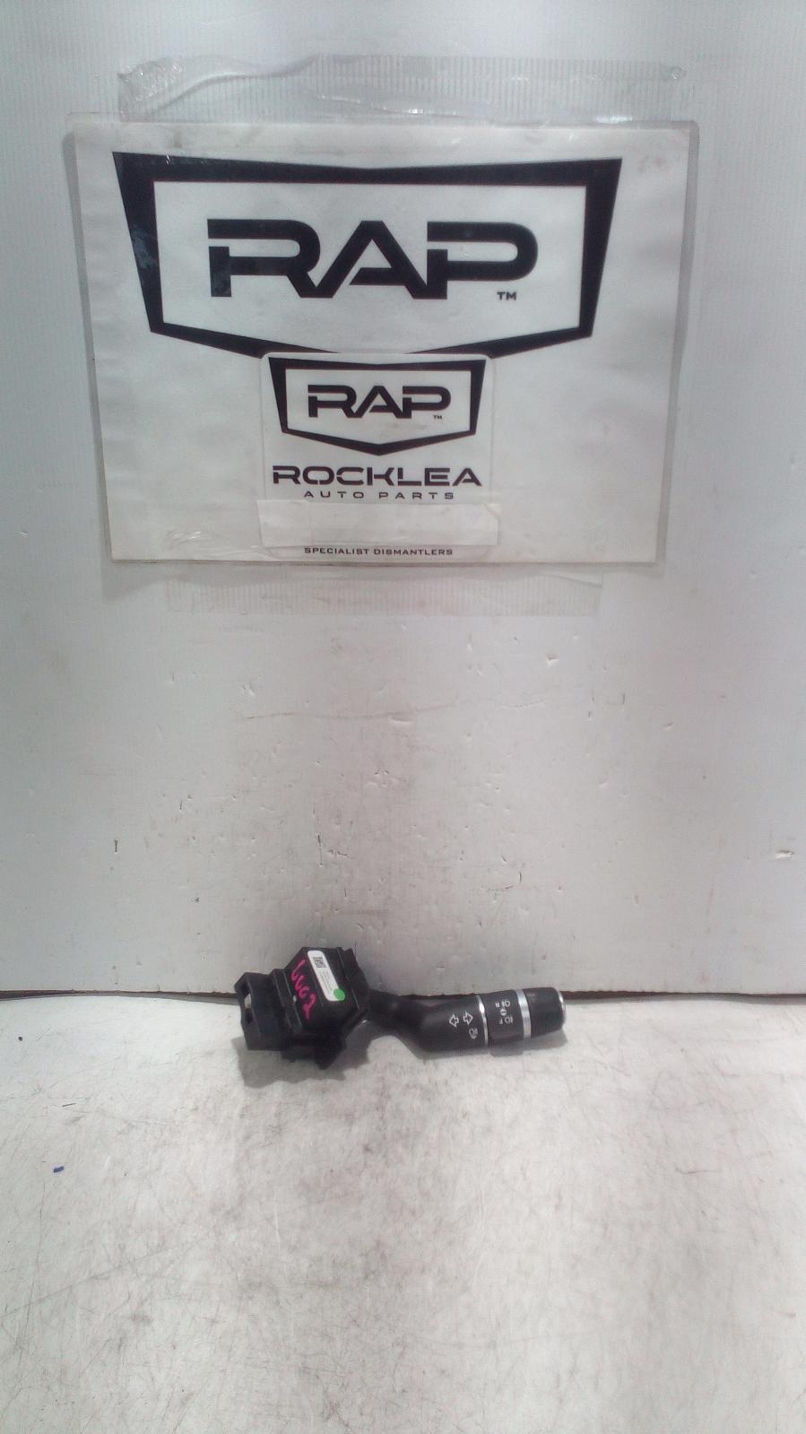 View Auto part Flasher/Hazard Relay Land Rover Rangerover Evoque 2014