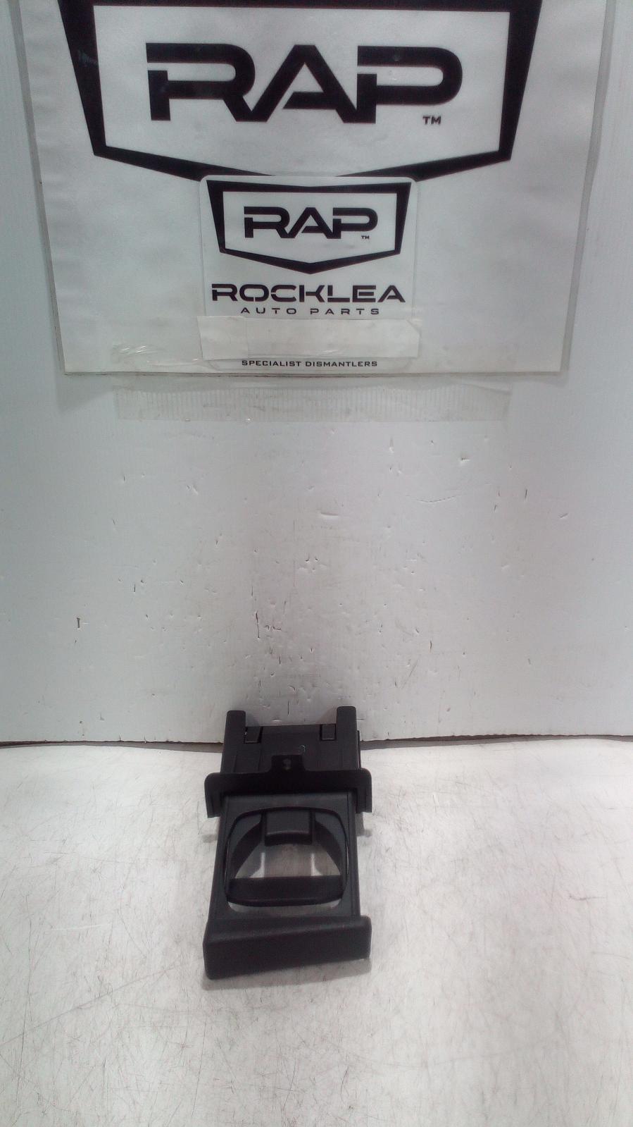 View Auto part Trim Panel Toyota Hilux 2006