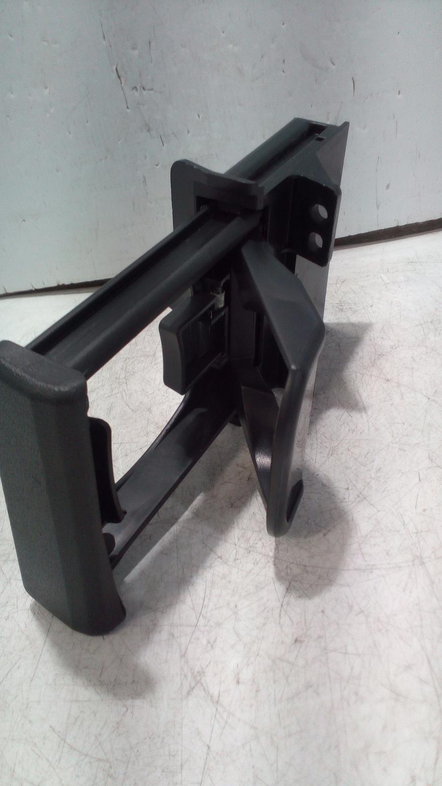 View Auto part Trim Panel Toyota Hilux 2006