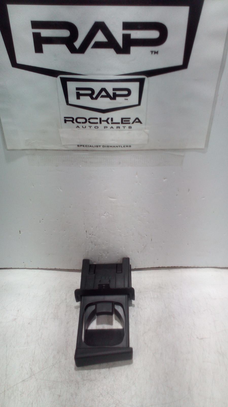 View Auto part Trim Panel Toyota Hilux 2006