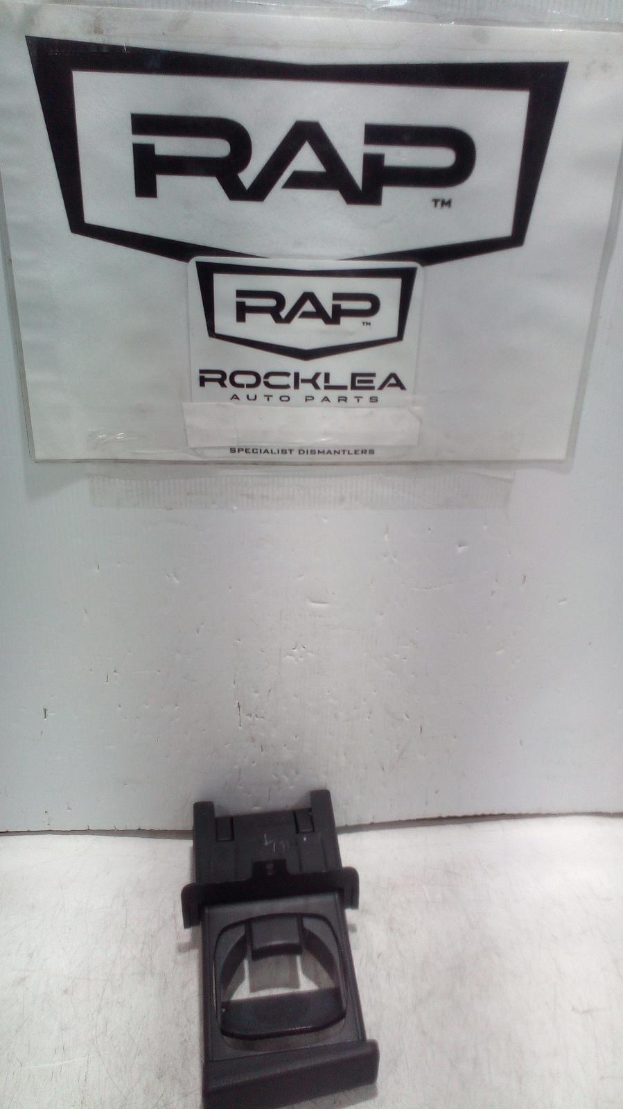 View Auto part Trim Panel Toyota Hilux 2006