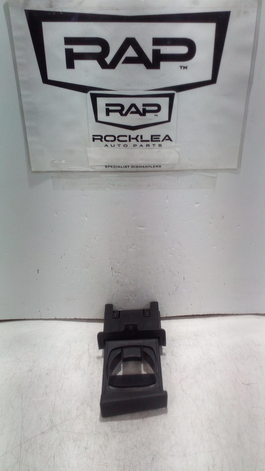 View Auto part Trim Panel Toyota Hilux 2006