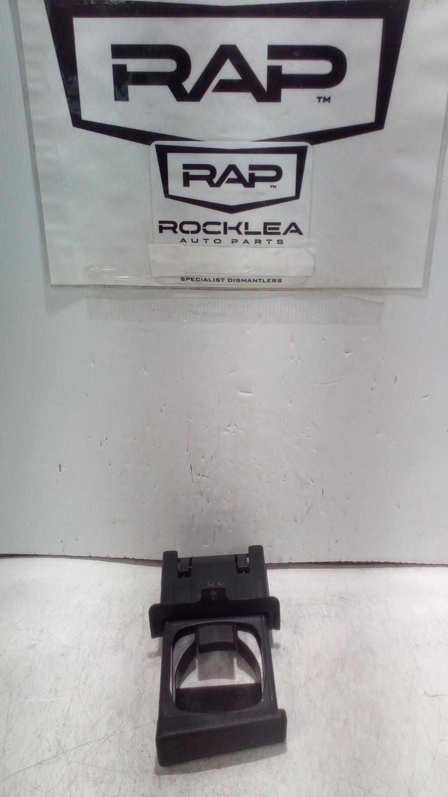 View Auto part Trim Panel Toyota Hilux 2006