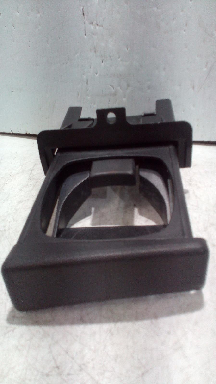 View Auto part Trim Panel Toyota Hilux 2006