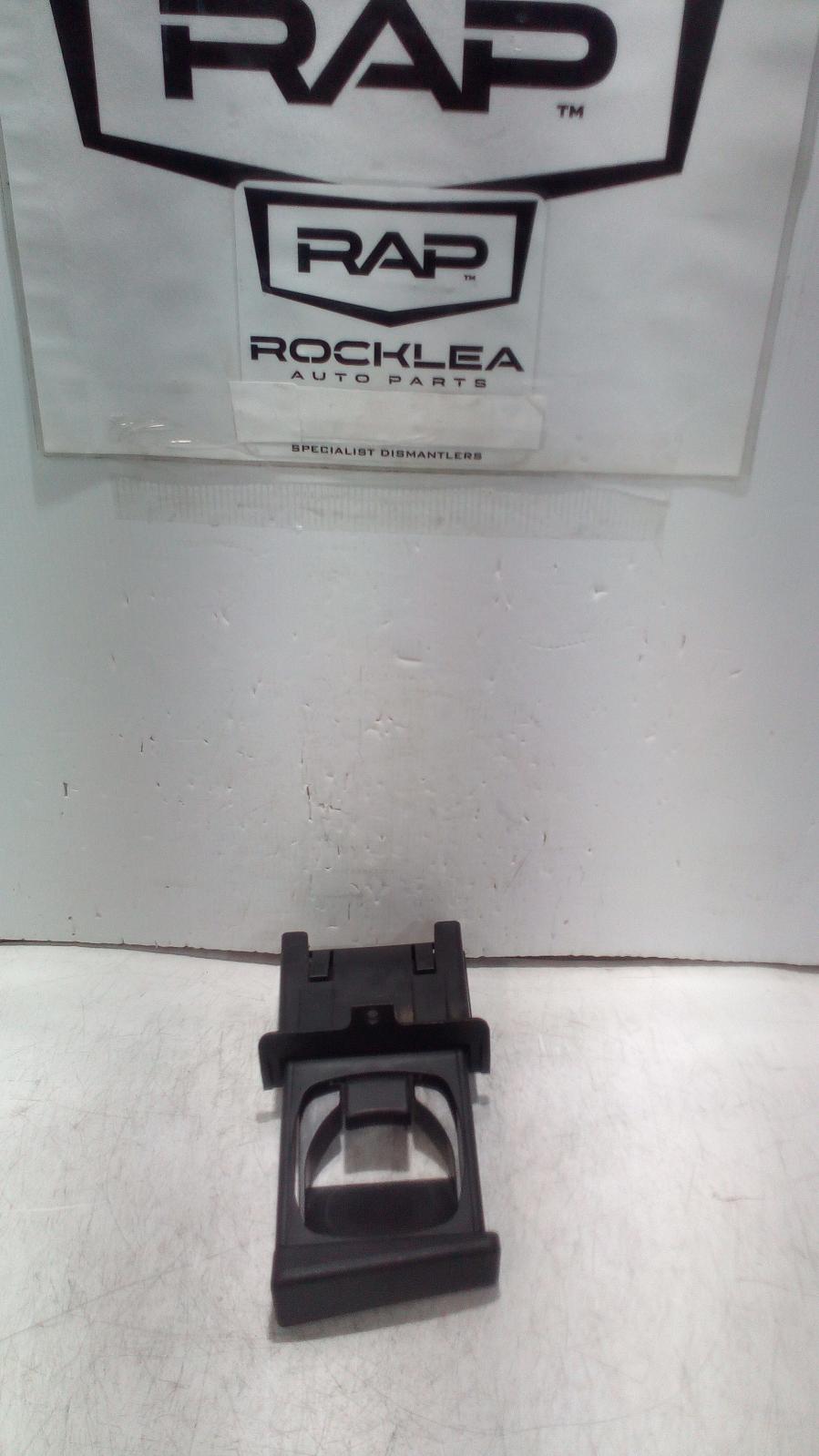 View Auto part Trim Panel Toyota Hilux 2006