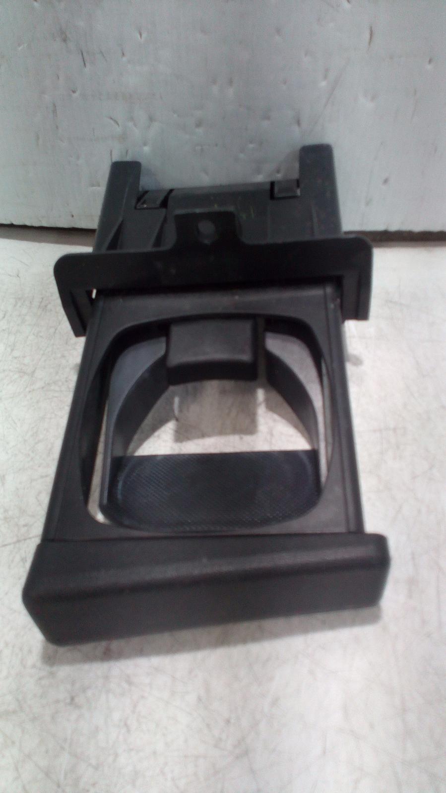 View Auto part Trim Panel Toyota Hilux 2006