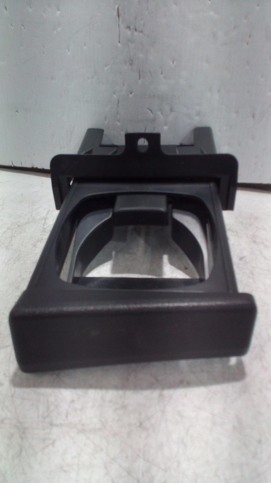 View Auto part Trim Panel Toyota Hilux 2006