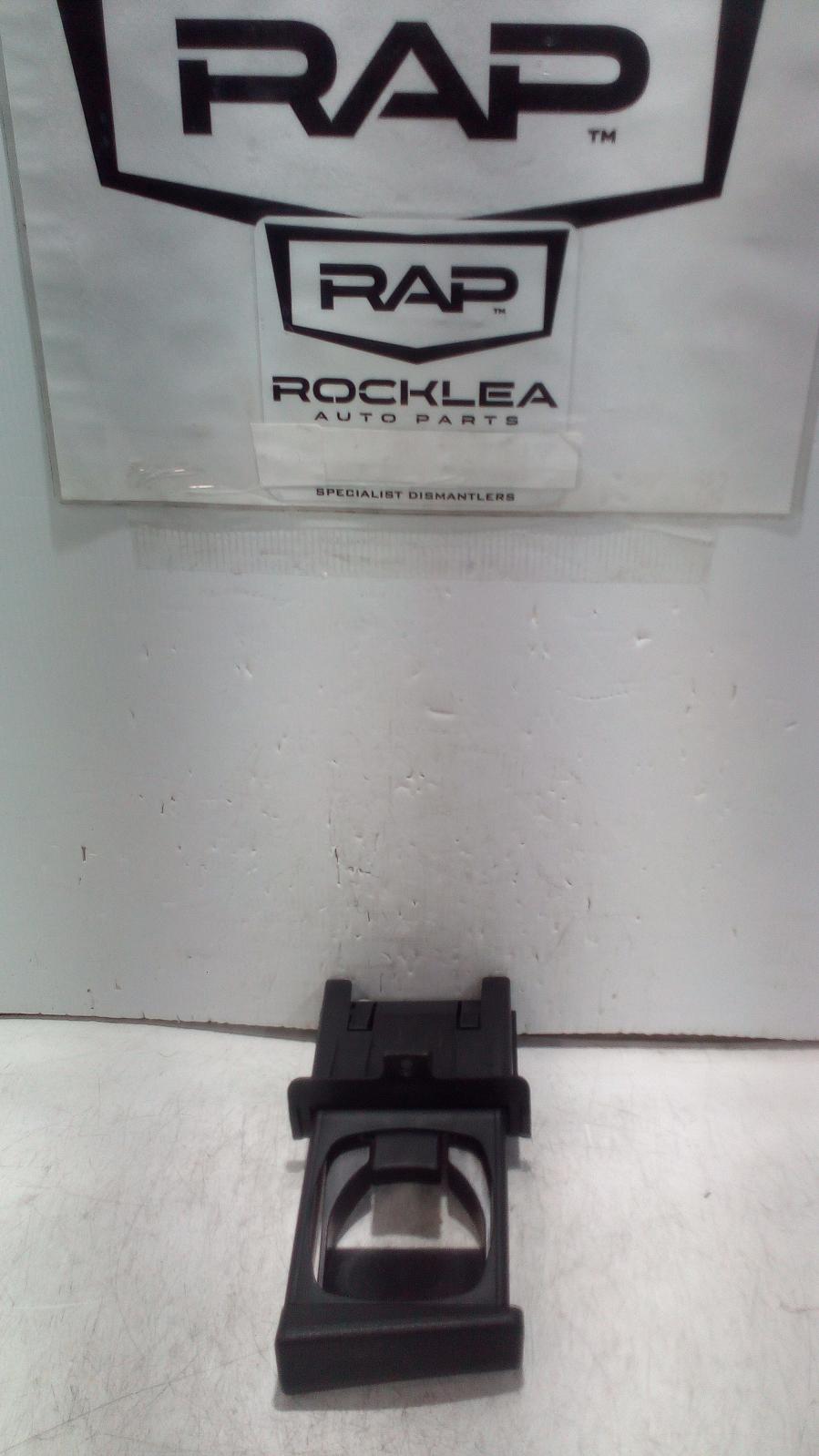 View Auto part Trim Panel Toyota Hilux 2006