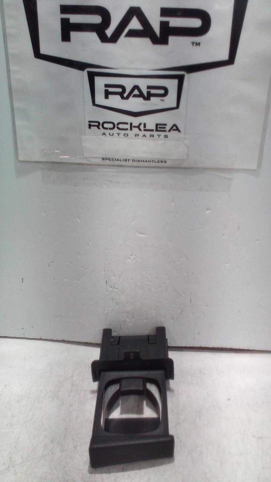 View Auto part Trim Panel Toyota Hilux 2006