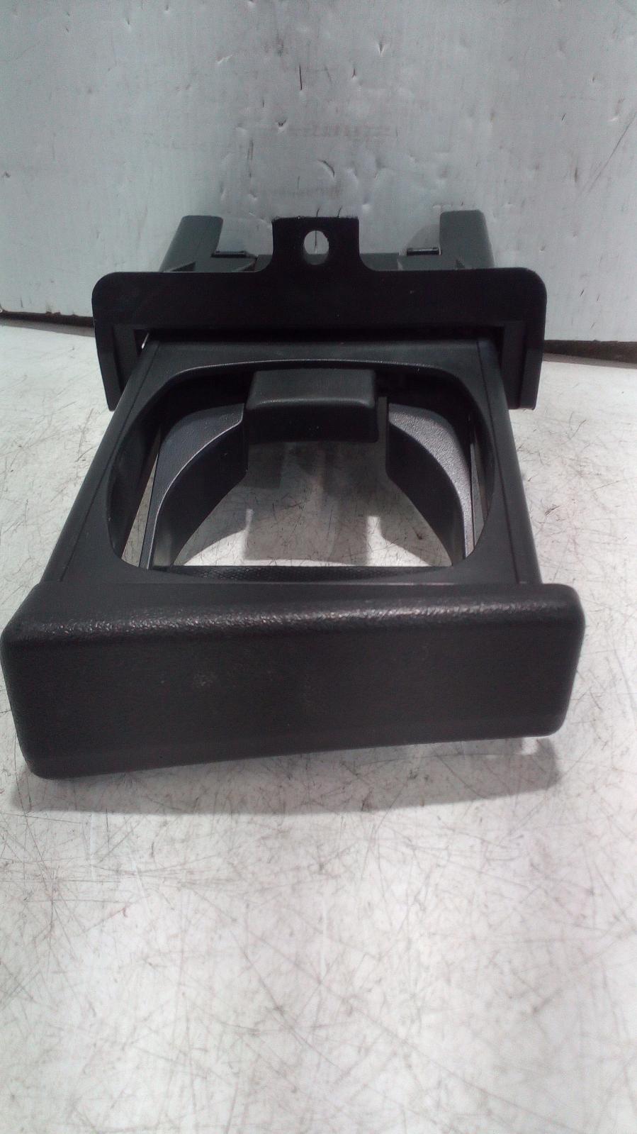 View Auto part Trim Panel Toyota Hilux 2006