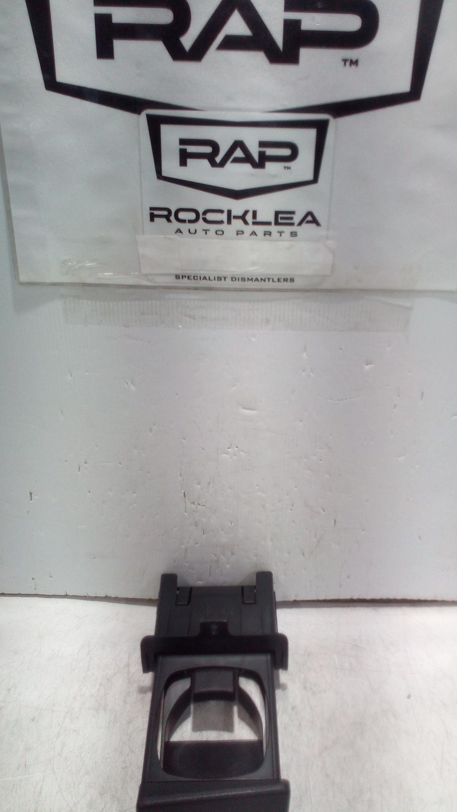 View Auto part Trim Panel Toyota Hilux 2006