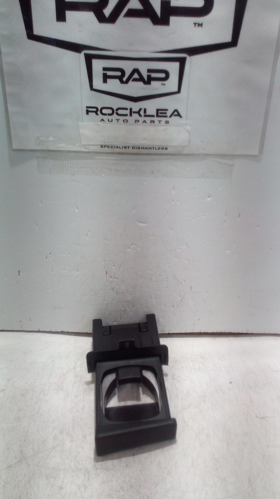 View Auto part Trim Panel Toyota Hilux 2006