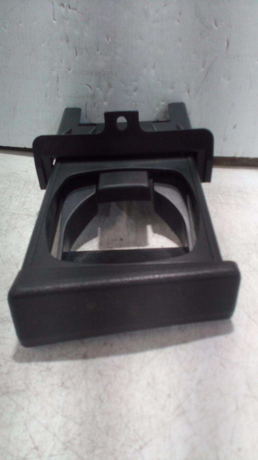 View Auto part Trim Panel Toyota Hilux 2006