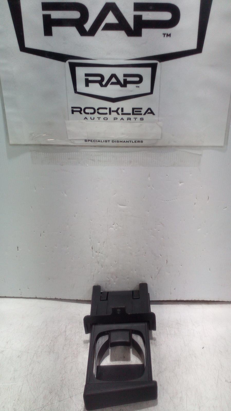 View Auto part Trim Panel Toyota Hilux 2006