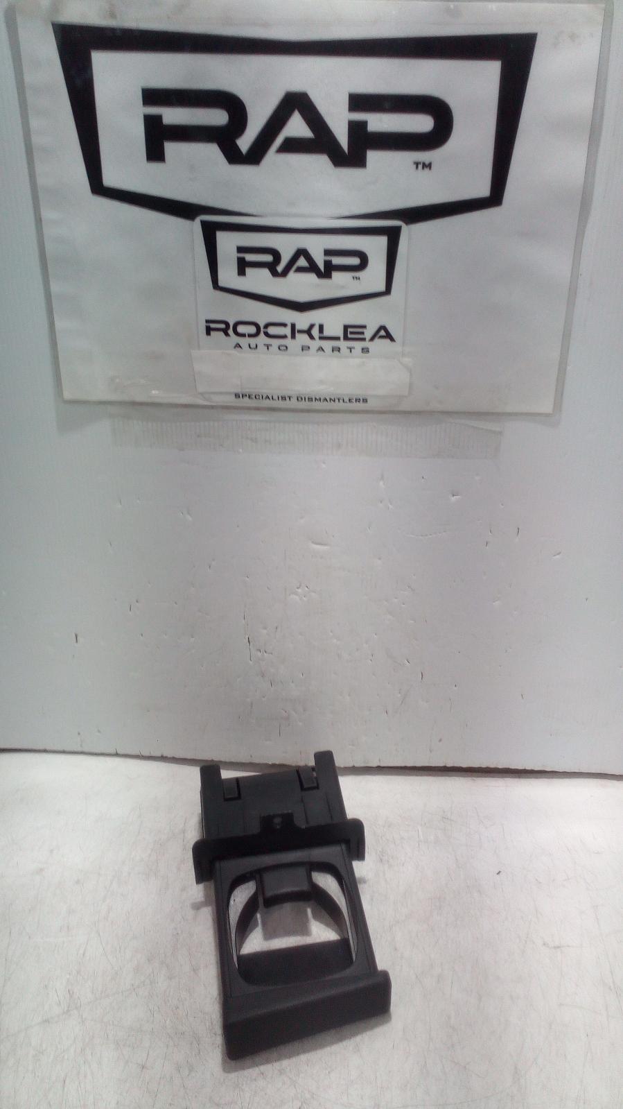 View Auto part Trim Panel Toyota Hilux 2006