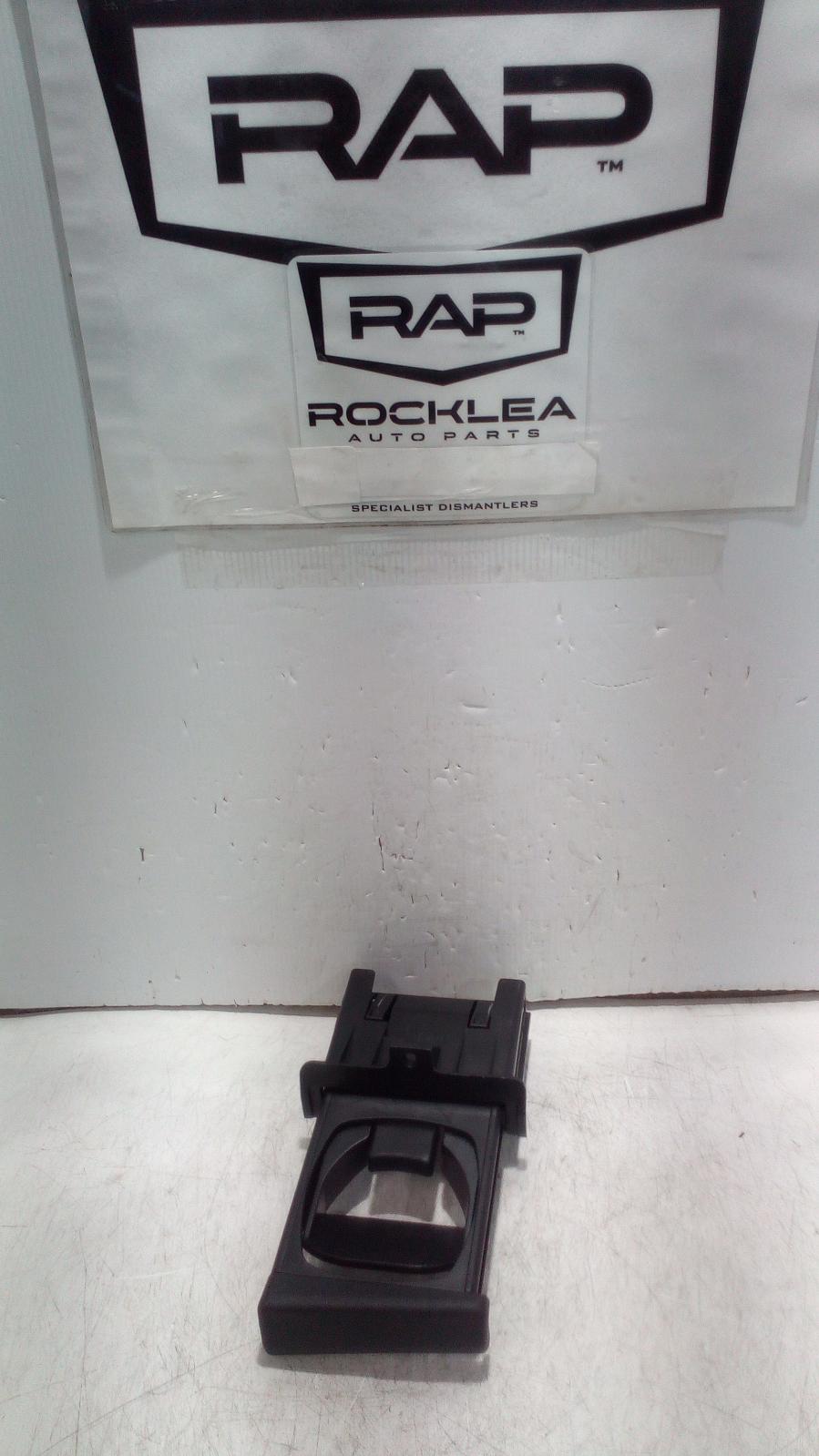 View Auto part Trim Panel Toyota Hilux 2006