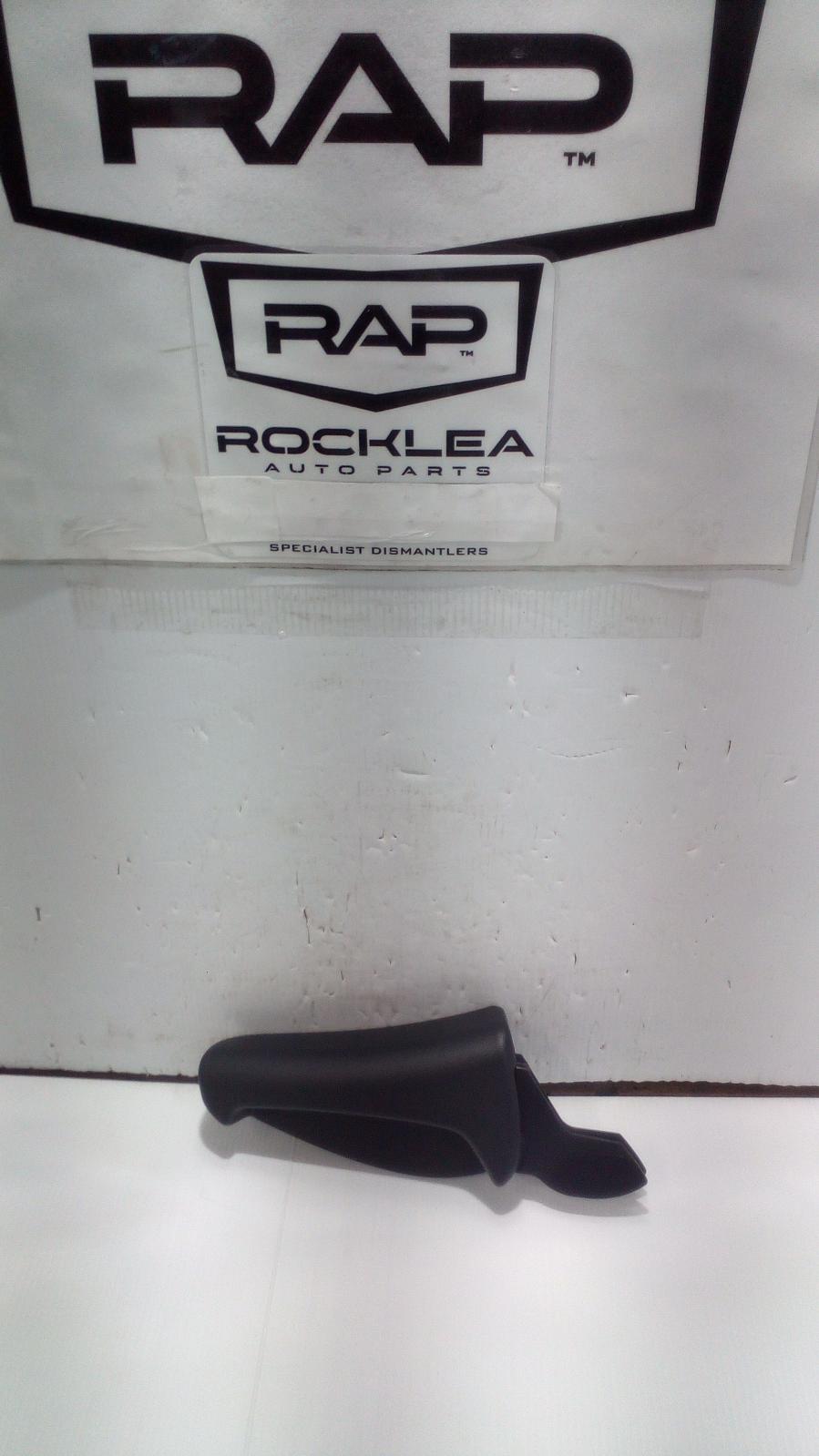 View Auto part Front Seat Nissan Navara 2020