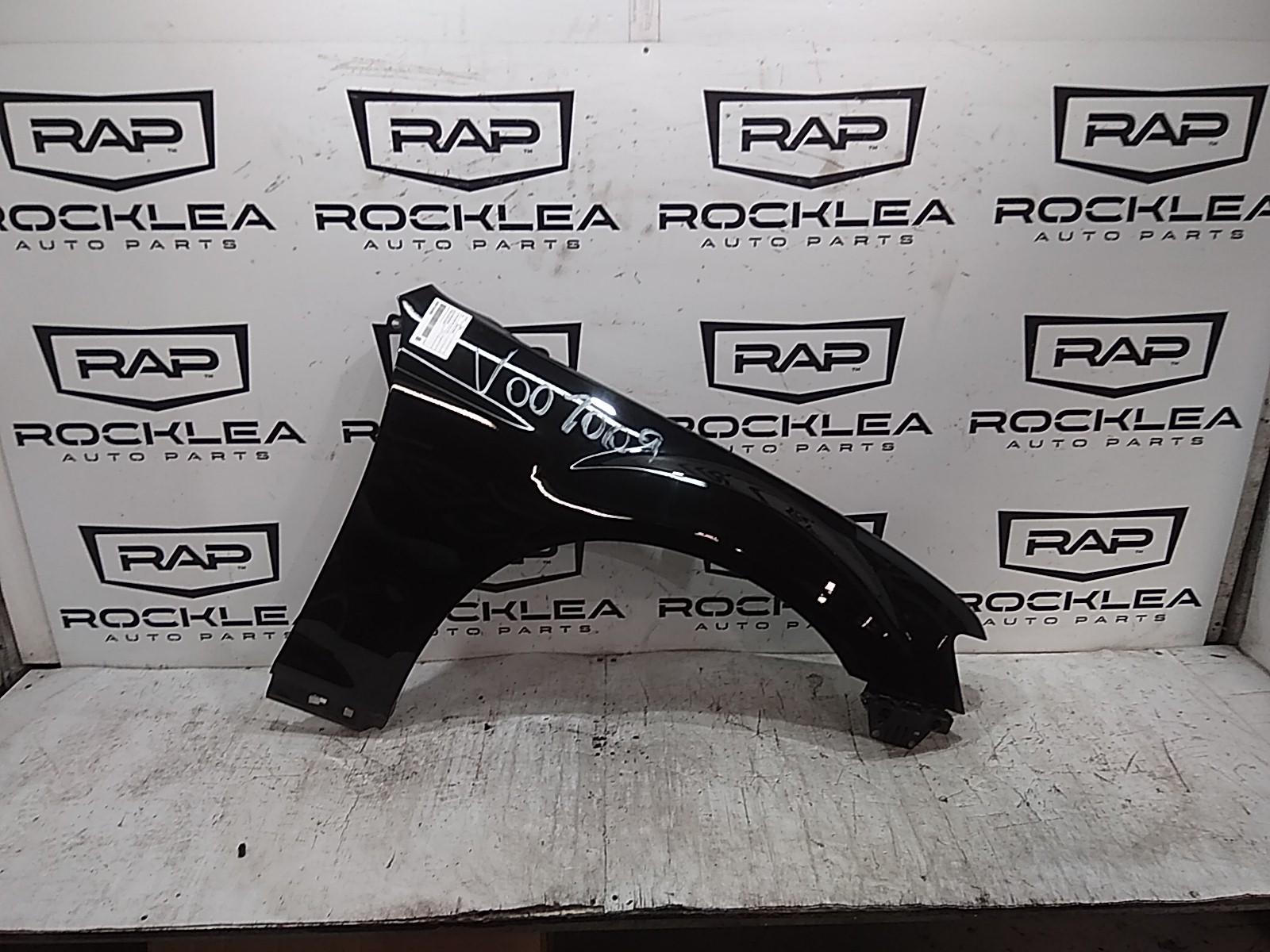 View Auto part Right Guard Chrysler 300c 2013