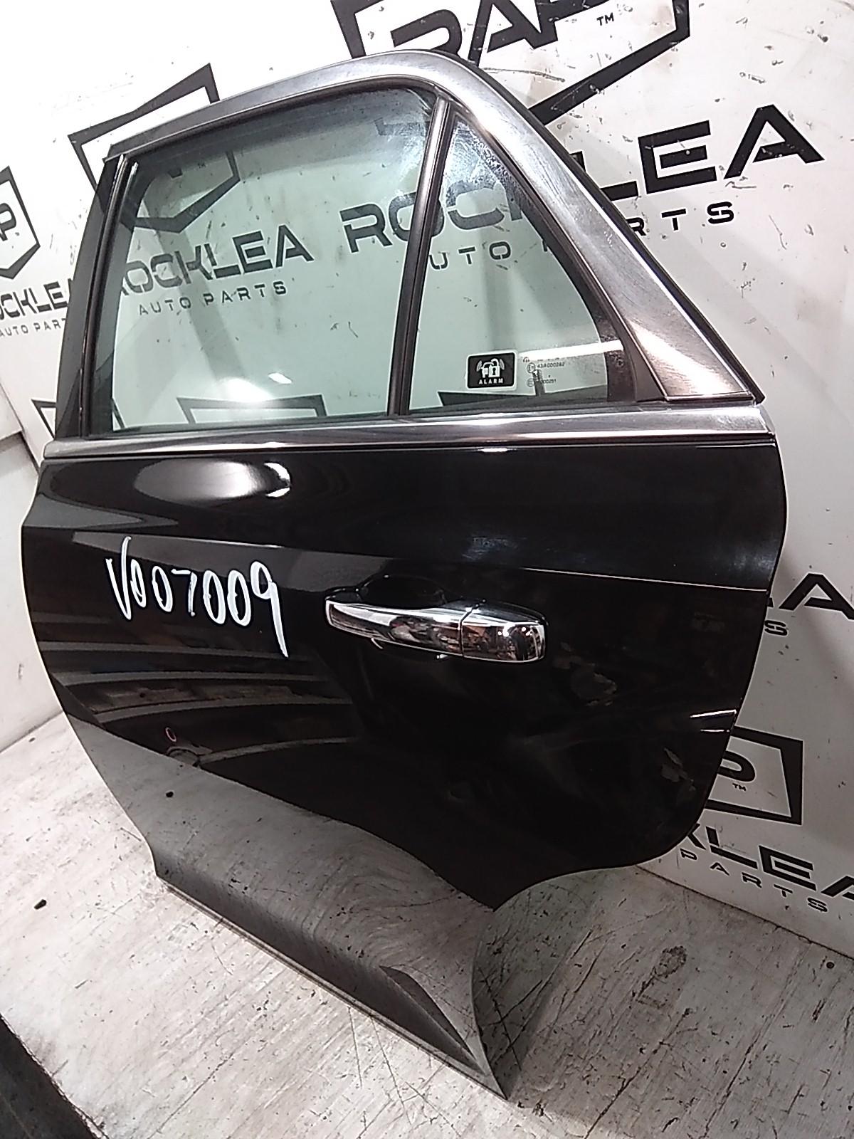 2013 Chrysler 300c Left Rear Door/Sliding View Auto part Left Rear Door/Sliding Chrysler 300c 2013