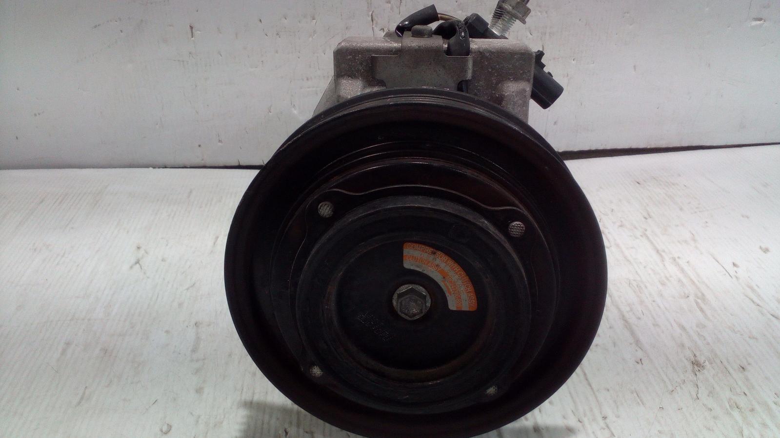 2013 Chrysler 300c A/C Compressor View Auto part A/C Compressor Chrysler 300c 2013