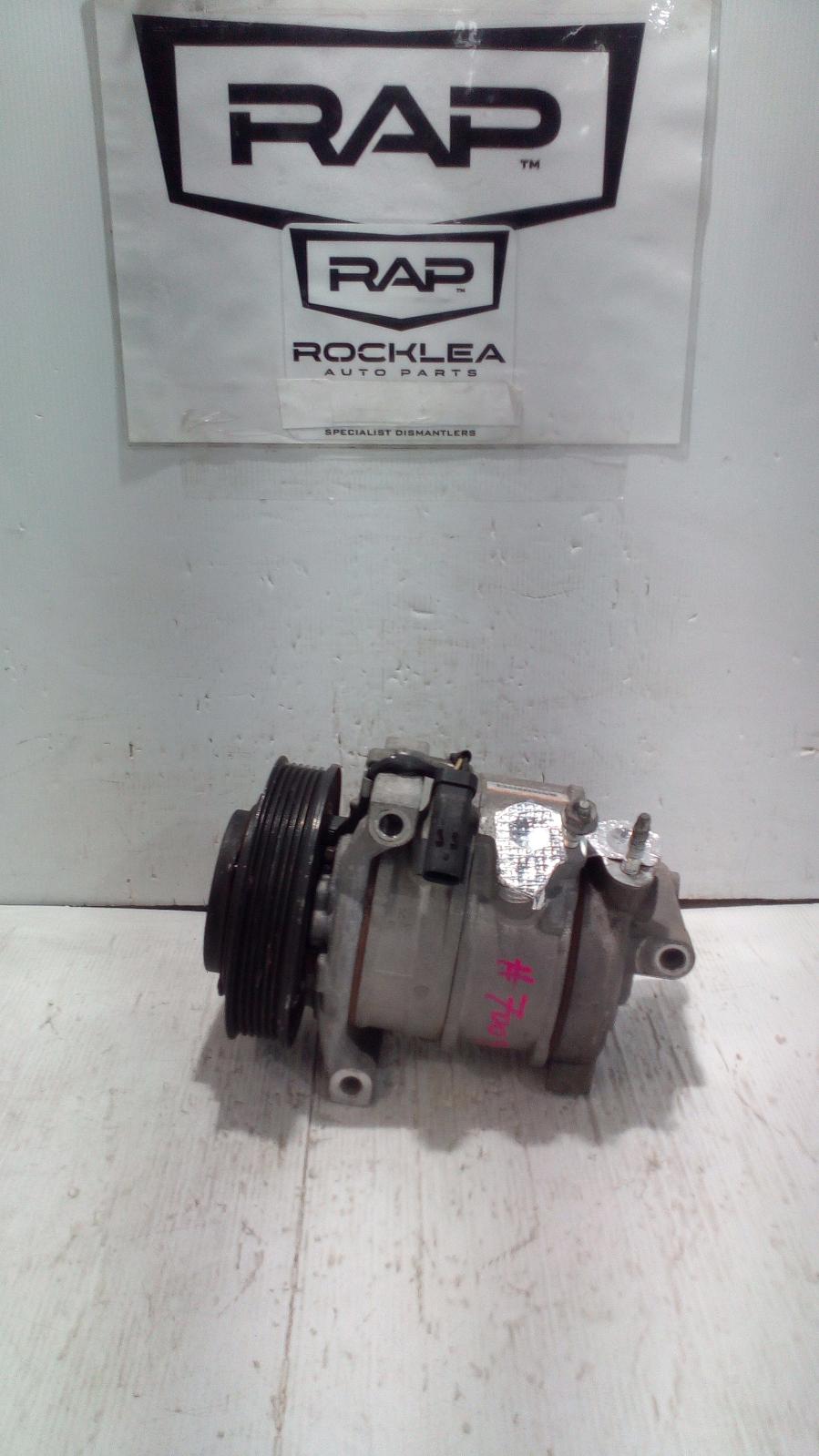 2013 Chrysler 300c A/C Compressor View Auto part A/C Compressor Chrysler 300c 2013