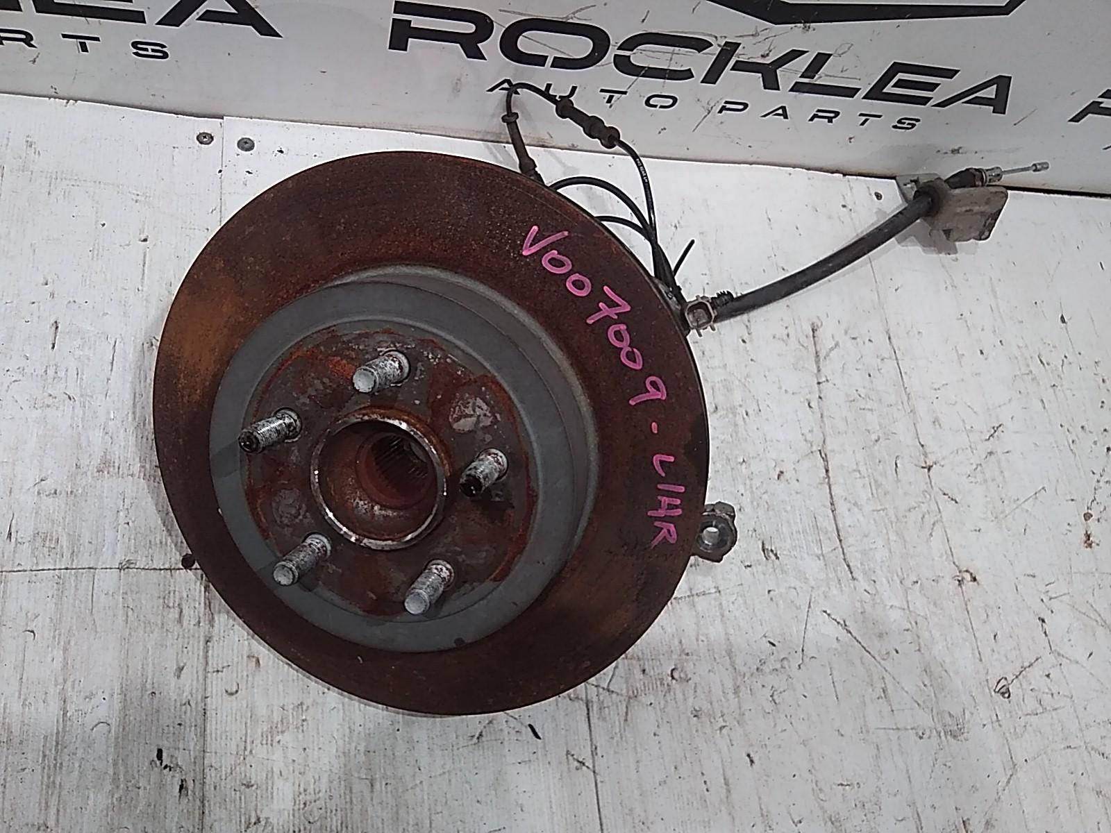 2013 Chrysler 300c Left Rear Hub Assembly View Auto part Left Rear Hub Assembly Chrysler 300c 2013