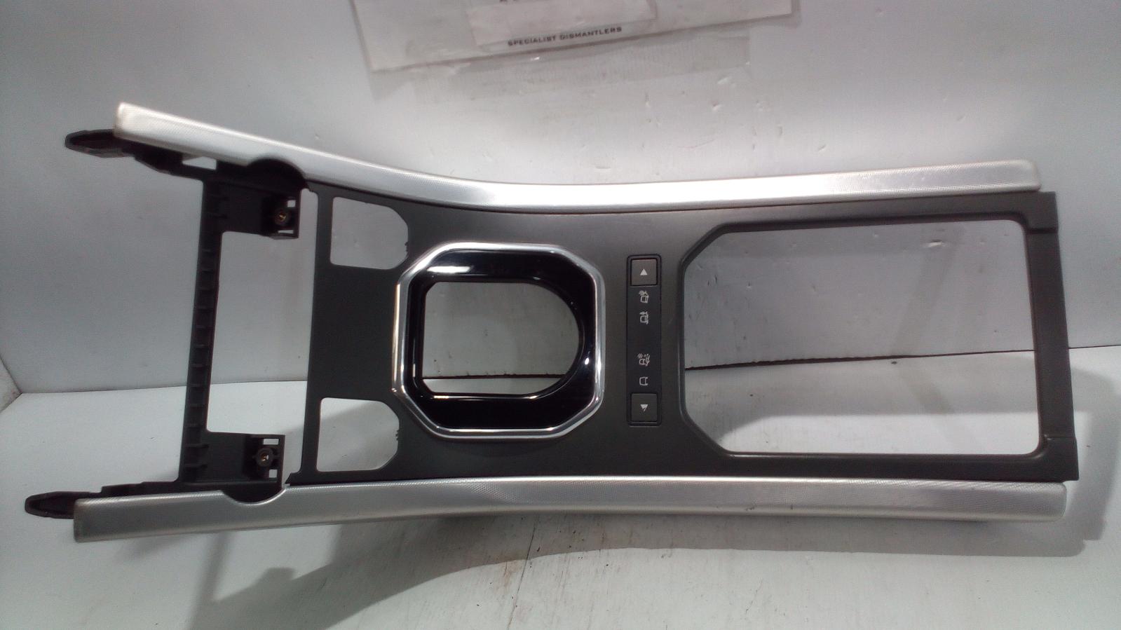 View Auto part Console Land Rover Rangerover Evoque 2013