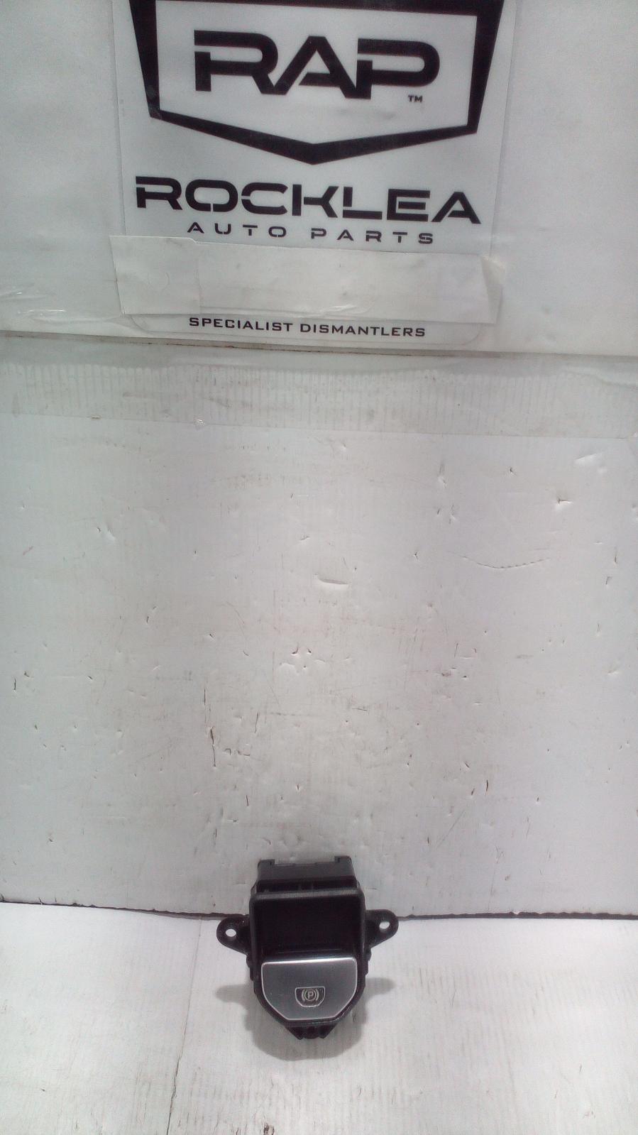 View Auto part Misc Switch/Relay Land Rover Rangerover Evoque 2013