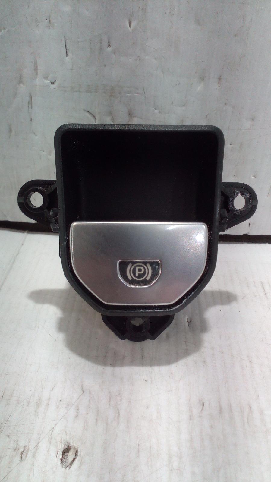 View Auto part Misc Switch/Relay Land Rover Rangerover Evoque 2013