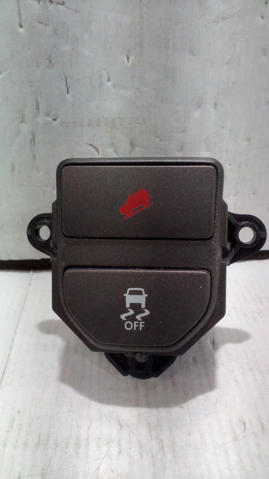 View Auto part Misc Switch/Relay Land Rover Rangerover Evoque 2013