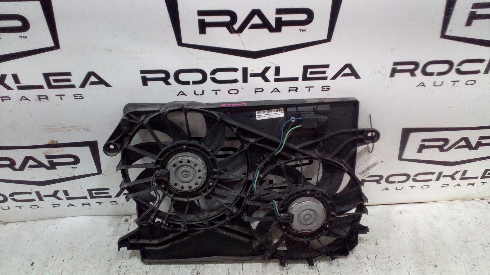 2013 Chrysler 300c Fan View Auto part Fan Chrysler 300c 2013