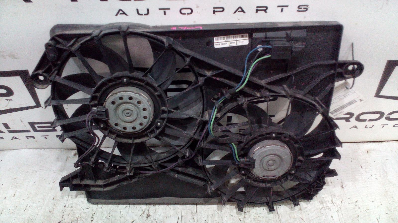 2013 Chrysler 300c Fan View Auto part Fan Chrysler 300c 2013