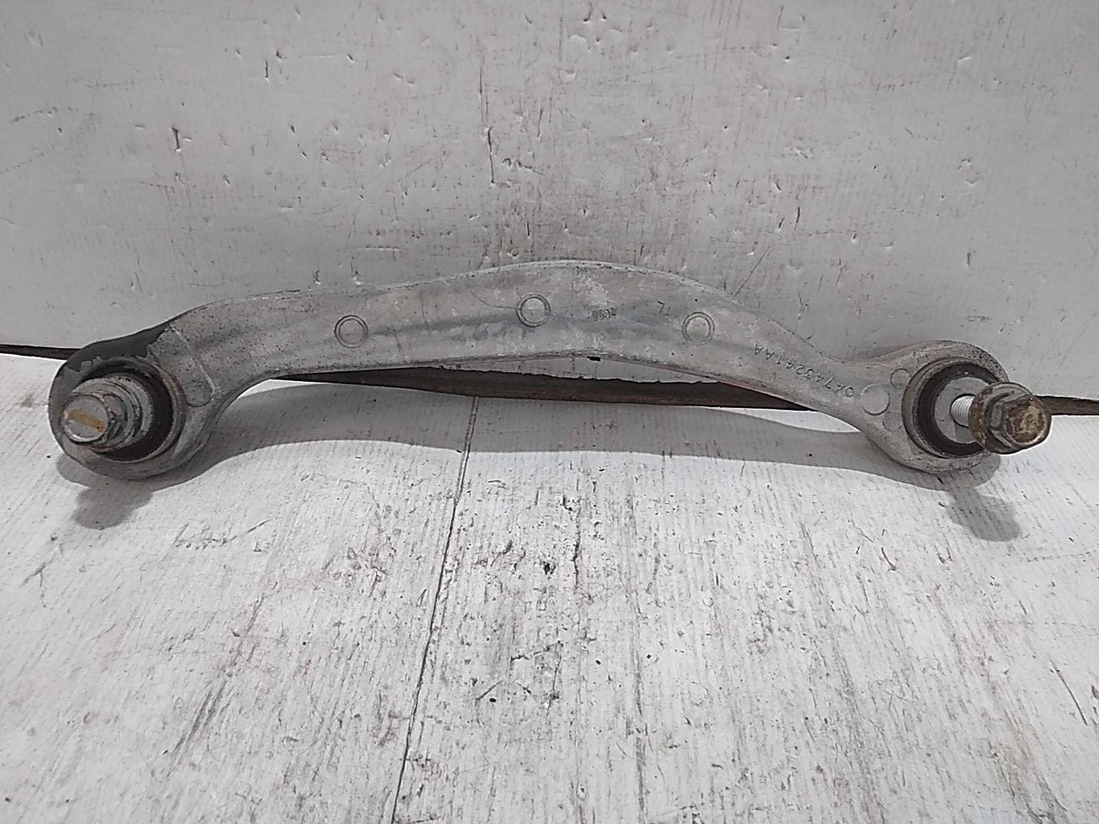 2013 Chrysler 300c Left Rear Trailing Arm View Auto part Left Rear Trailing Arm Chrysler 300c 2013