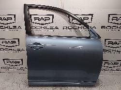 View Auto part Right Front Door Toyota Kluger 2008