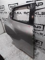 View Auto part Right Rear Door Sliding Nissan Juke 2015
