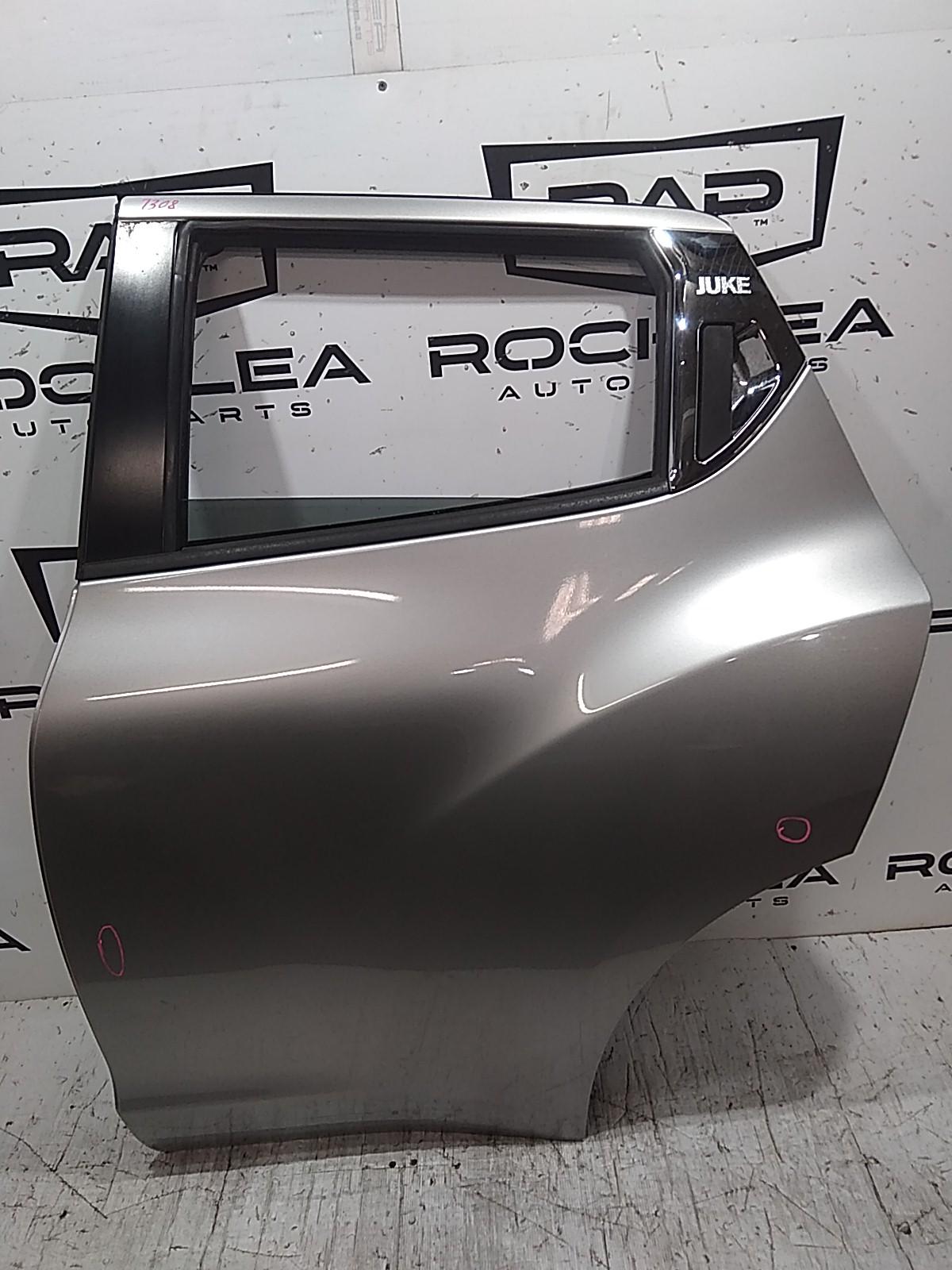 View Auto part Left Rear Door/Sliding Nissan Juke 2015