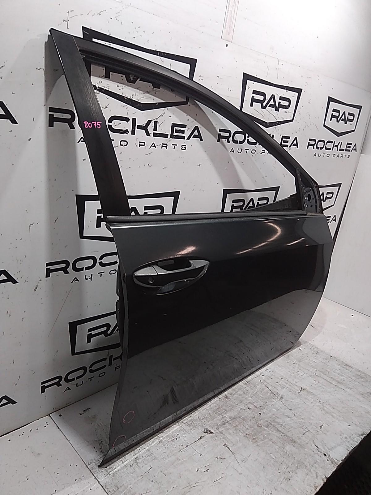 2014 Toyota Corolla Right Front Door View Auto part Right Front Door Toyota Corolla 2014
