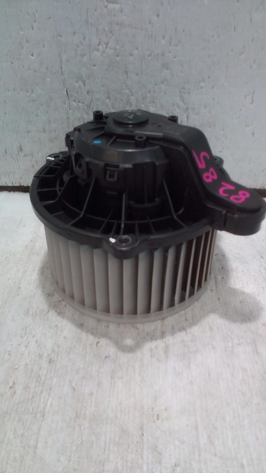View Auto part Heater Fan Motor Ford Ranger 2015