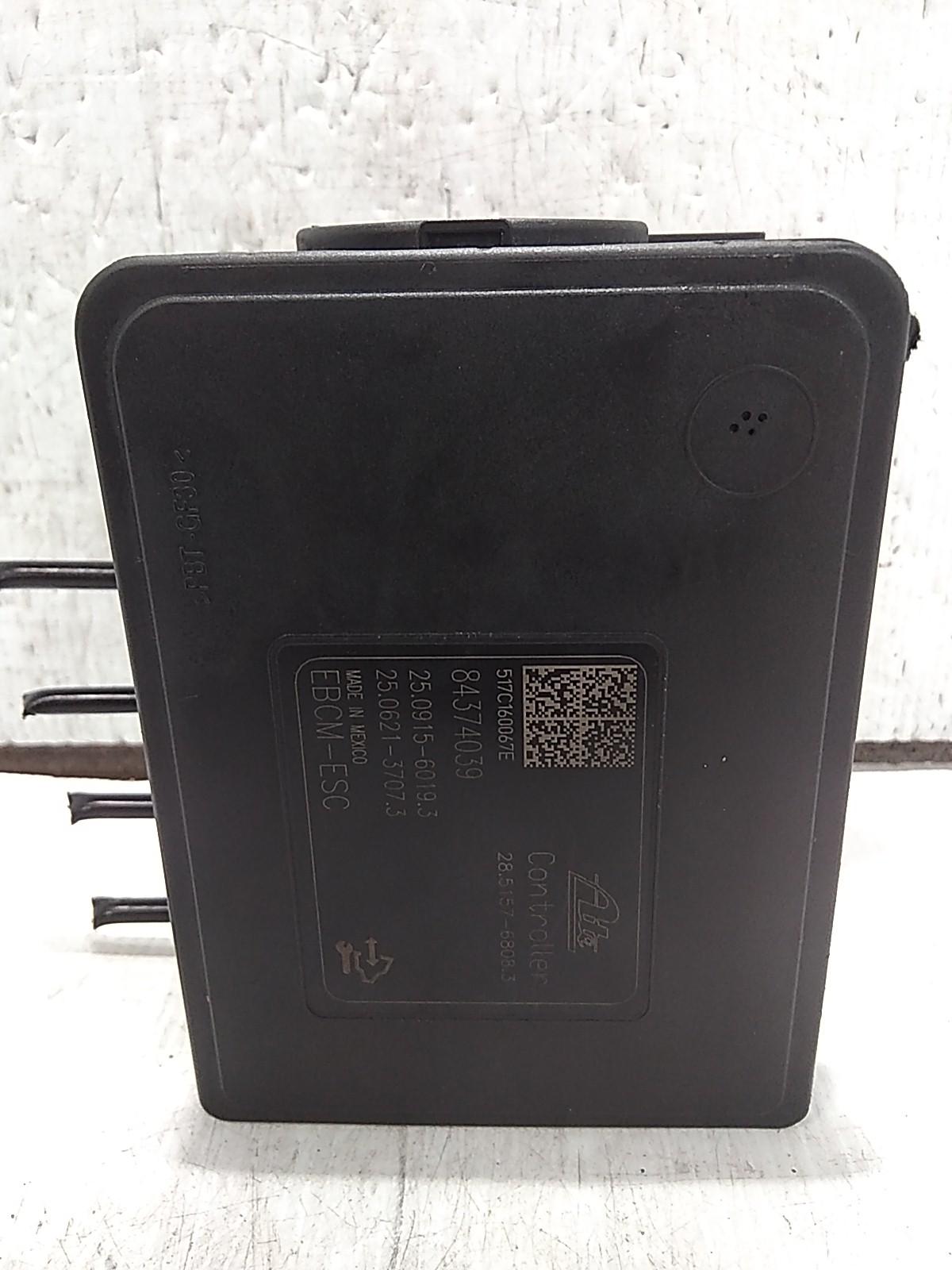 2018 Holden Equinox Abs Pump/Modulator View Auto part Abs Pump/Modulator Holden Equinox 2018